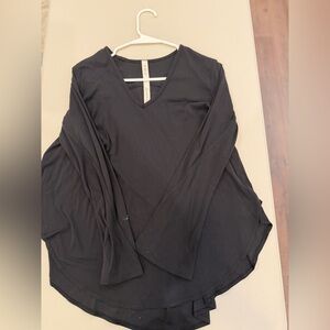 Lululemon Athletica Black Long Sleeve V-Neck Top
